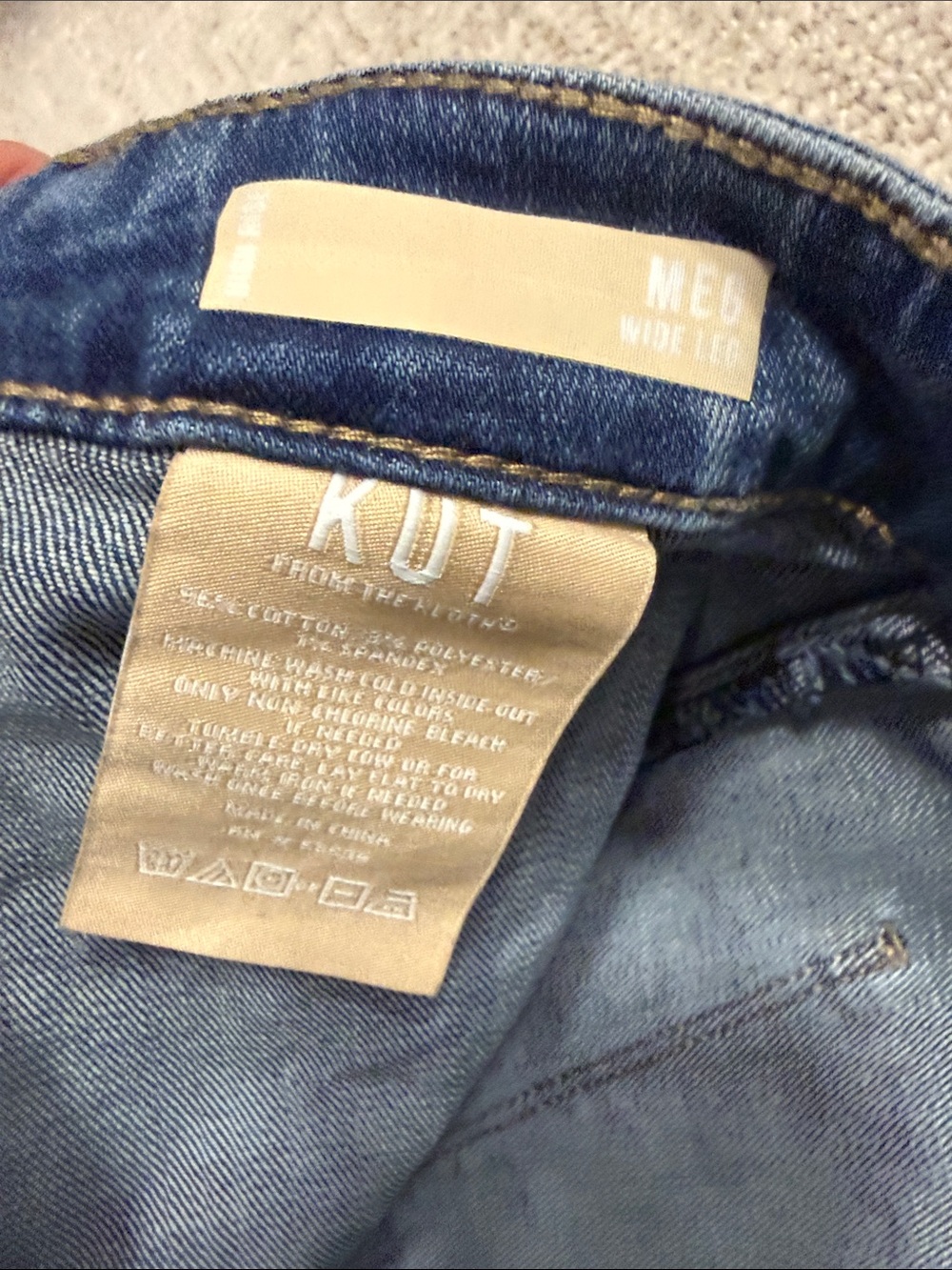 Kut from the Kloth High-Rise Wide Leg Jeans in Denim Blue - Picture 3 of 4